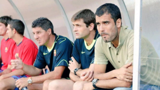 Pep Guardiola i Tito Vilanova, a la banqueta del desaparegut Miniestadi en un partit de la temporada 2007-08