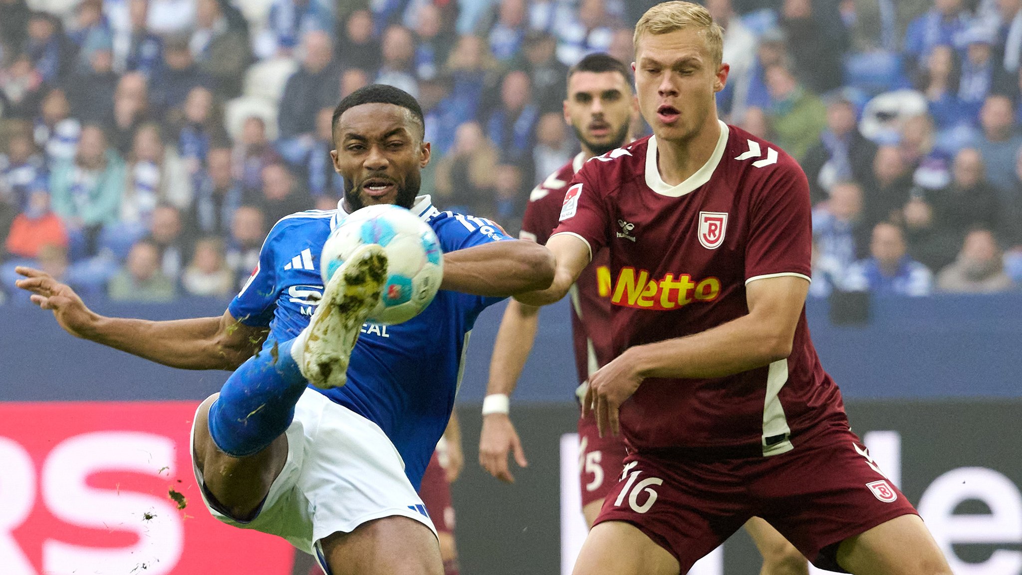 FC Schalke 04 - Jahn Regensburg