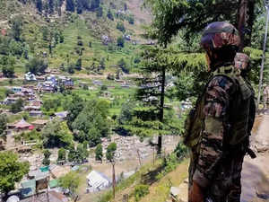 J-K: Encounter breaks out between security forces, terrorists in Anantnag