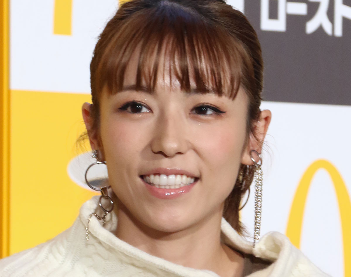 若槻千夏の本名は千春で話題！きゃりーは桐子、MAX NANAは澤岻奈々子。佐々木直人は誰？