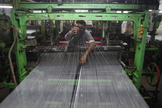 Dans une usine textile à Karachi, le 25 janvier.
