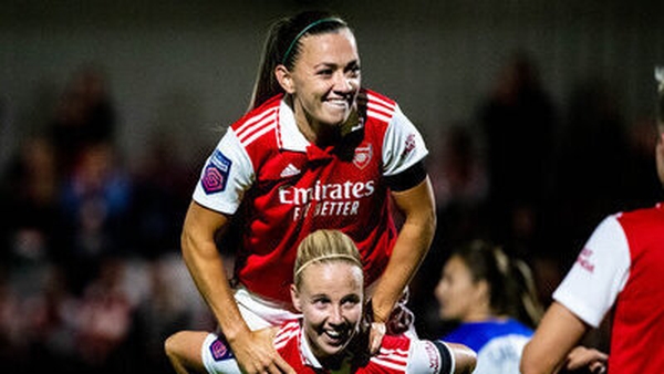 Katie McCabe and Beth Mead celebrate