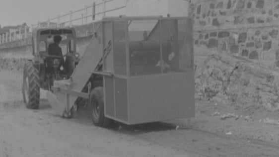 Beach cleaning in Tramore (1974)