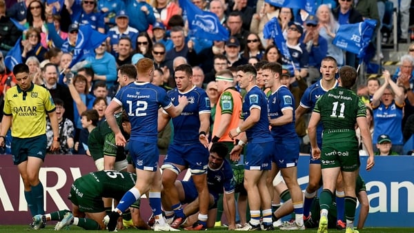 Leinster celebrate Jack Conan's early try