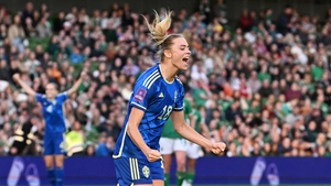 Silky Sweden make Ireland pay for missed chances