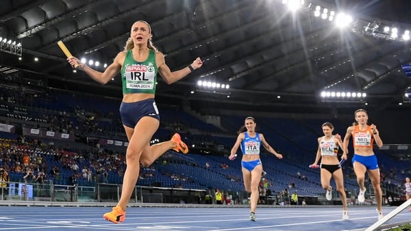 She held her nerve: Sharlene Mawdsley is first over the line as Ireland win the Mixed 4x400m Relay final at the 2024 European Athletics Championships in Rome. Photo: Sam Barnes/Sportsfile
