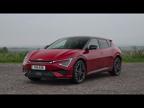 ホンダが未来の電動二輪車を発表：EVファンコンセプトとEVアーバンコンセプト