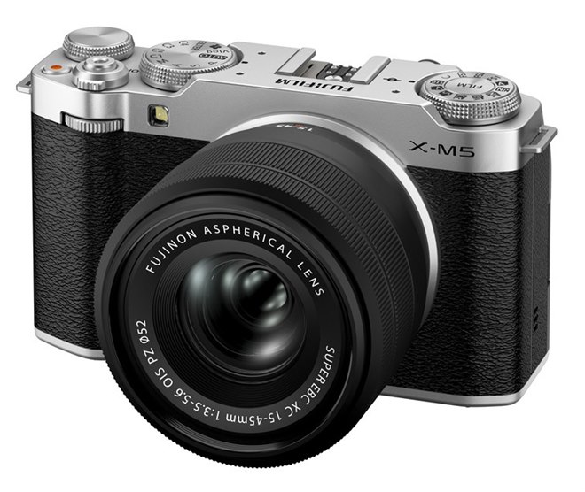 �x�m�t�C�����A��355g�̌y�ʃ{�f�B�����������~���[���X�J�����uFUJIFILM X-M5�v