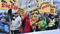 Unter dem Titel „Demokratie verteidigen!“ ist für Freitagabend in Wien eine Demonstration gegen Rechtsextremismus geplant (Archivbild). (Bild: APA/Hans Punz)