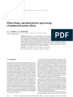 Photovoltage and Photocurrent Spectroscopy of Luminescent Porous Silicon