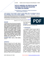 Conhecimento e Adesão Às Práticas de Biossegurança Entre Estudantes Da Área Da Saúde