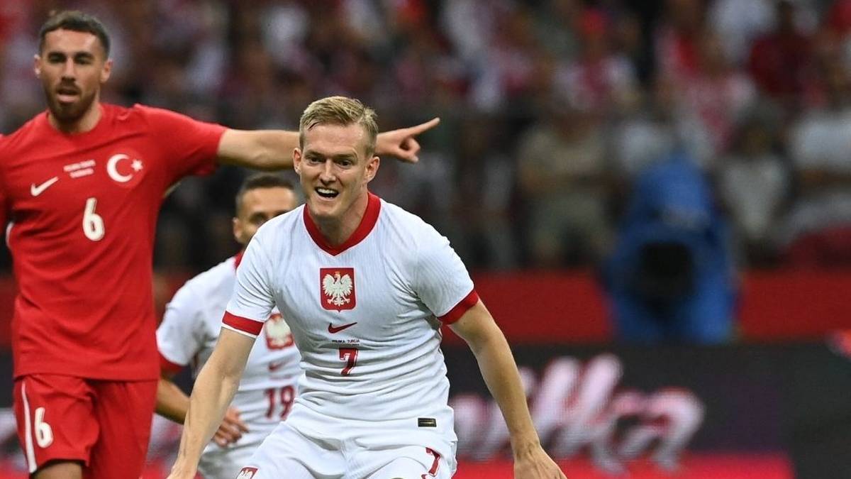 Co za pech przed EURO 2024! Kolejny napastnik reprezentacji Polski zszedł z kontuzją