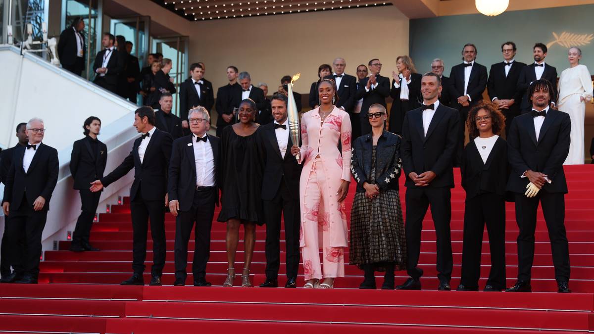 Ogień olimpijski wędruje po Francji. Dotarł do Cannes