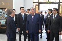 Пешвои миллат Эмомалӣ Раҳмон дар шаҳри Душанбе Корхонаи заргарии ҶДММ Ширкати кӯҳӣ-саноатии Тоҷикистону Чинро ифтитоҳ намуданд