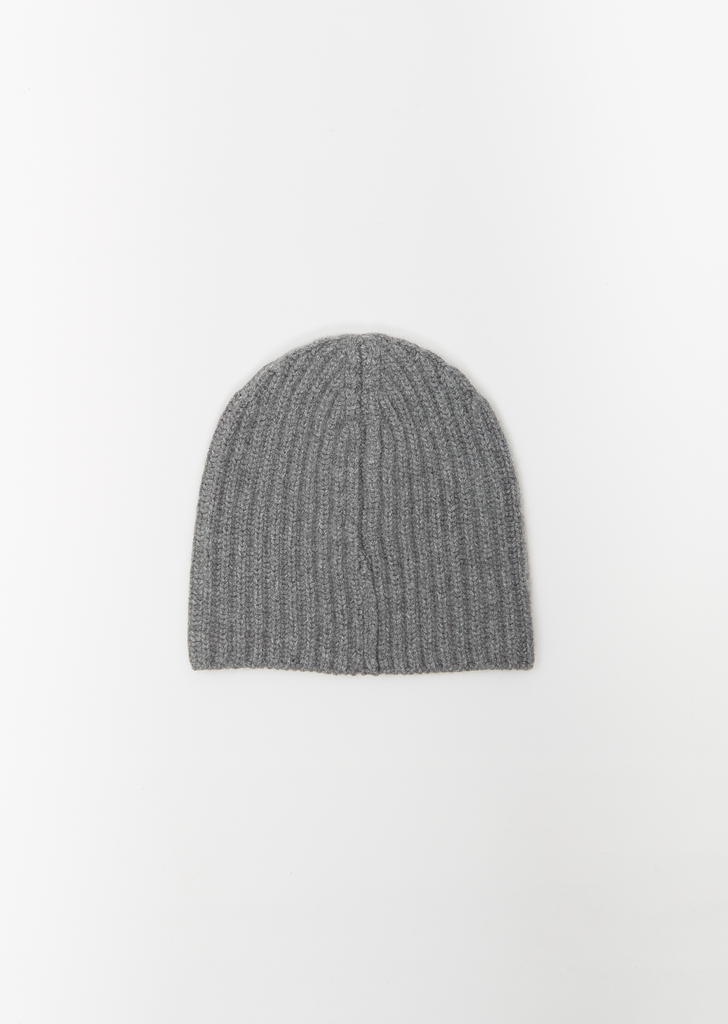 Beanie — Medium Grey