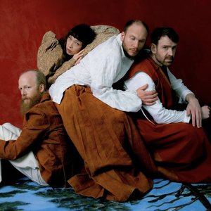 'Little Dragon'の画像