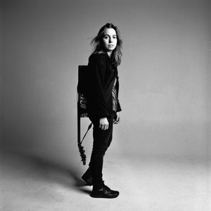 'Julien Baker' için resim