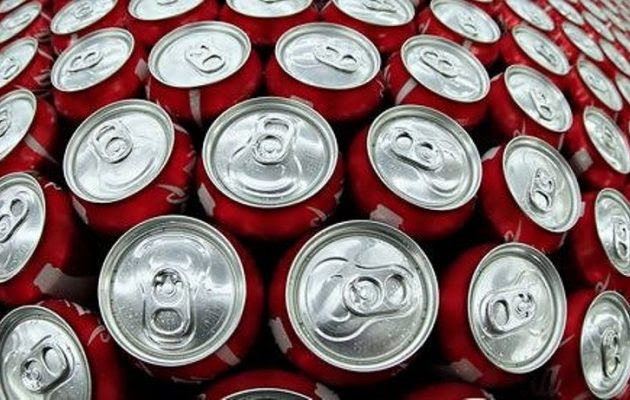 «Ούτε γουλιά Coca Cola» – Κάλεσμα σε μποϊκοτάζ όλων των προϊόντων της