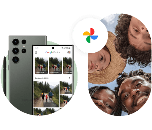 Larawan ng apat na magkakaibigang nakangiti at nakatingin sa ibaba. Nasa kaliwang bahagi sa ibaba ang likod ng isang Galaxy S23 Ultra pati na rin ang screen ng Google Photos na ipinapakita ang parehong larawan. Nasa kanang sulok sa itaas ang icon para sa Google Photos.