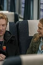 Merritt Wever and Domhnall Gleeson in Run (2020)