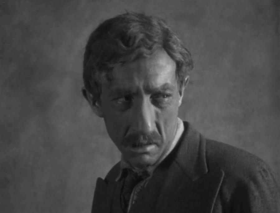 Mario Soffici in Muñequitas porteñas (1931)