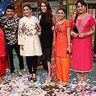 Paresh Ganatra, Manisha Koirala, Upasana Singh, Kiku Sharda, Sumona Chakravarti, and Kapil Sharma in The Kapil Sharma Show (2016)