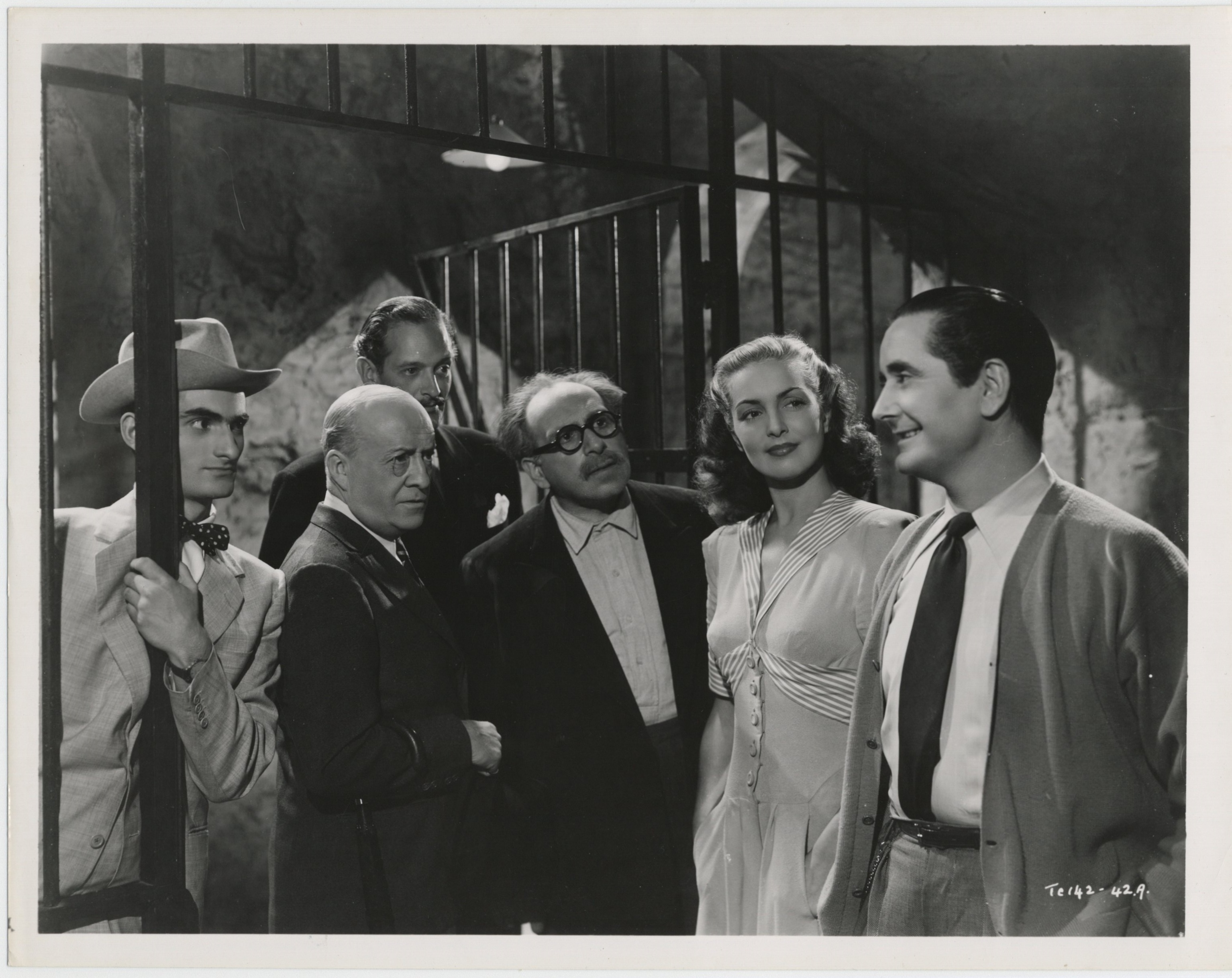 Bonar Colleano, Nino Martini, Guy Middleton, Martin Miller, Patricia Roc, and Hugh Wakefield in One Night with You (1948)