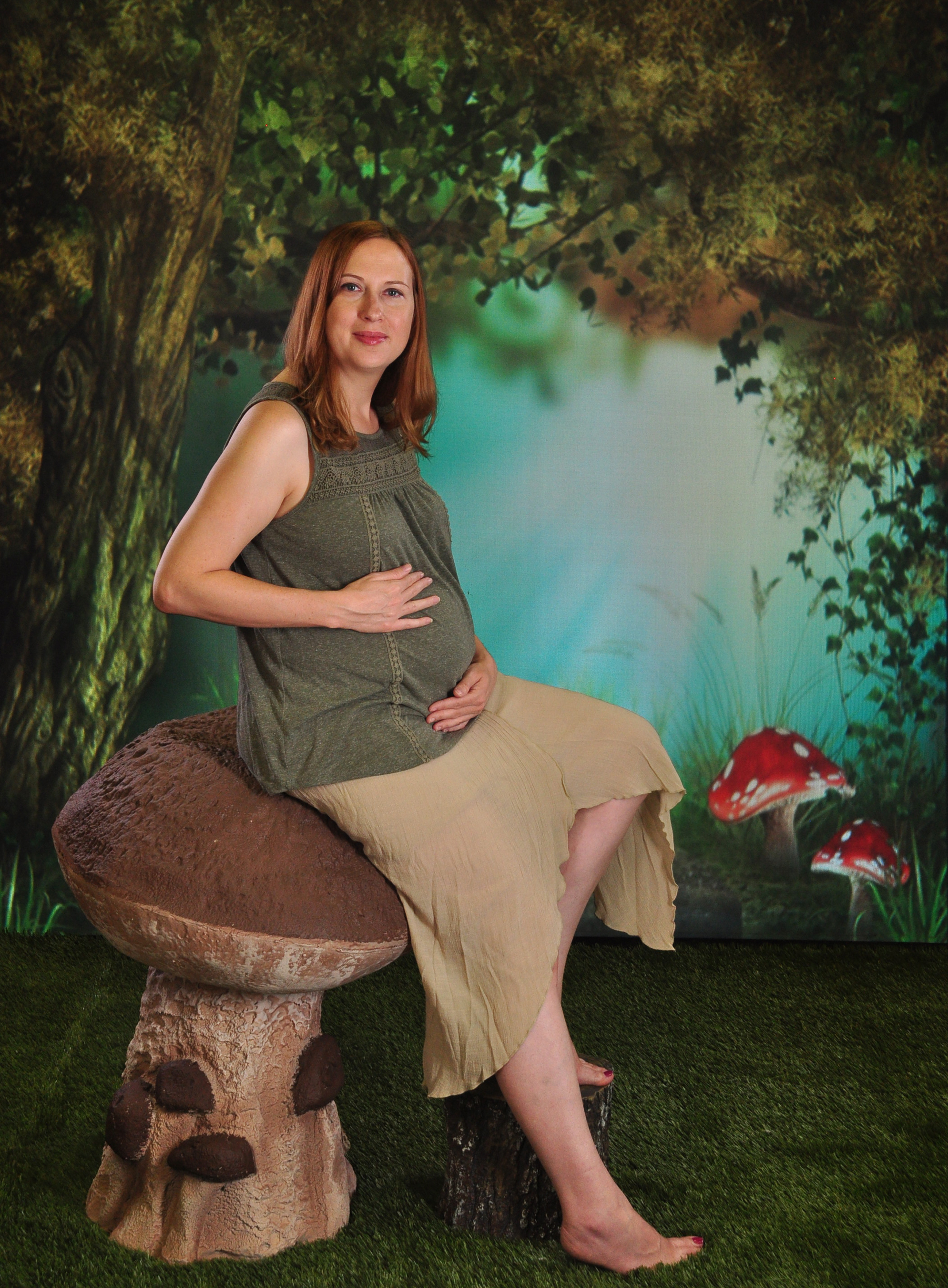 August 2016 maternity modeling shoot