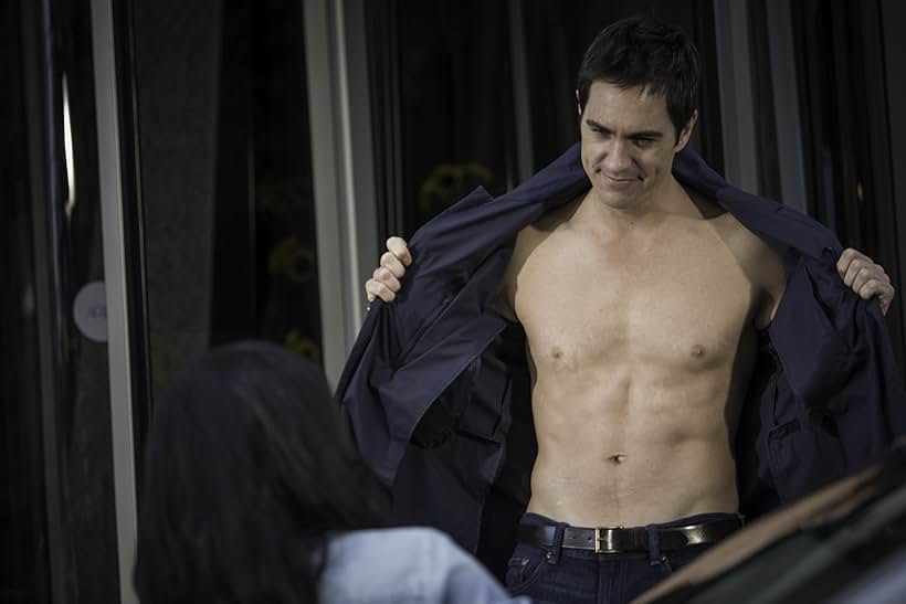 Mauricio Ochmann in A la mala (2015)