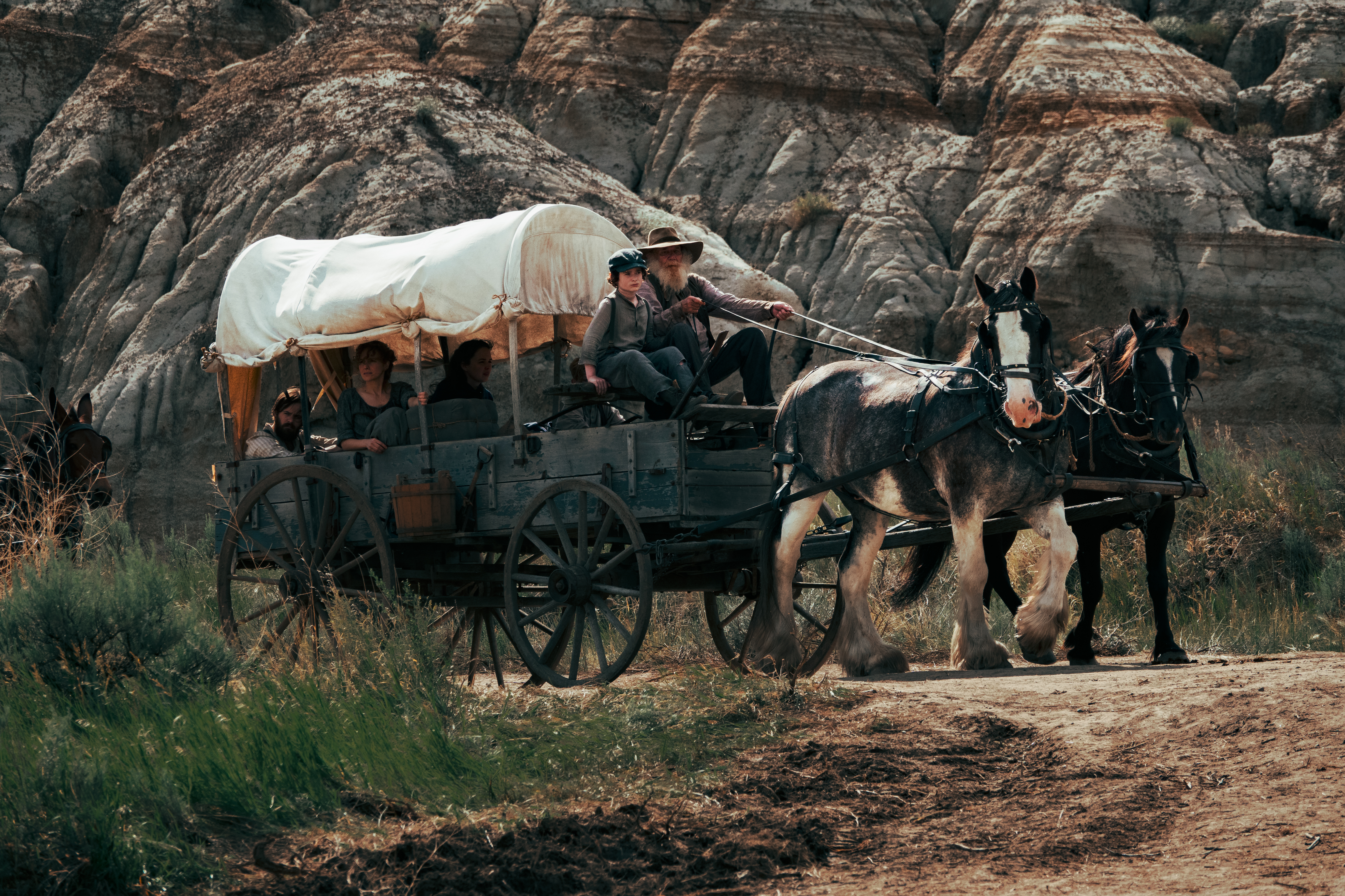 Timothy Webber, Jonah Collier, Kayla Deorksen, Eileen O'Higgins, Patrick McCarty, and Joey Batey in Billy the Kid (2022)