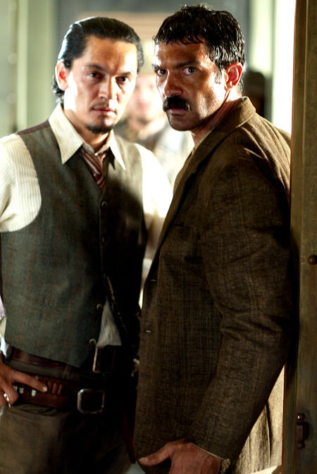 Antonio Banderas and Jorge Jimenez in And Starring Pancho Villa as Himself (2003)