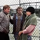 Gérard Depardieu, Patrick Dewaere, and Carole Laure in Get Out Your Handkerchiefs (1978)