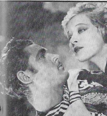 Charles Farrell and Greta Nissen in Fazil (1928)