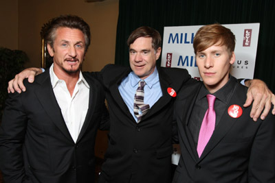 Sean Penn, Gus Van Sant, and Dustin Lance Black at an event for Milk (2008)