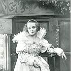 Mary Johnson in En lyckoriddare (1921)