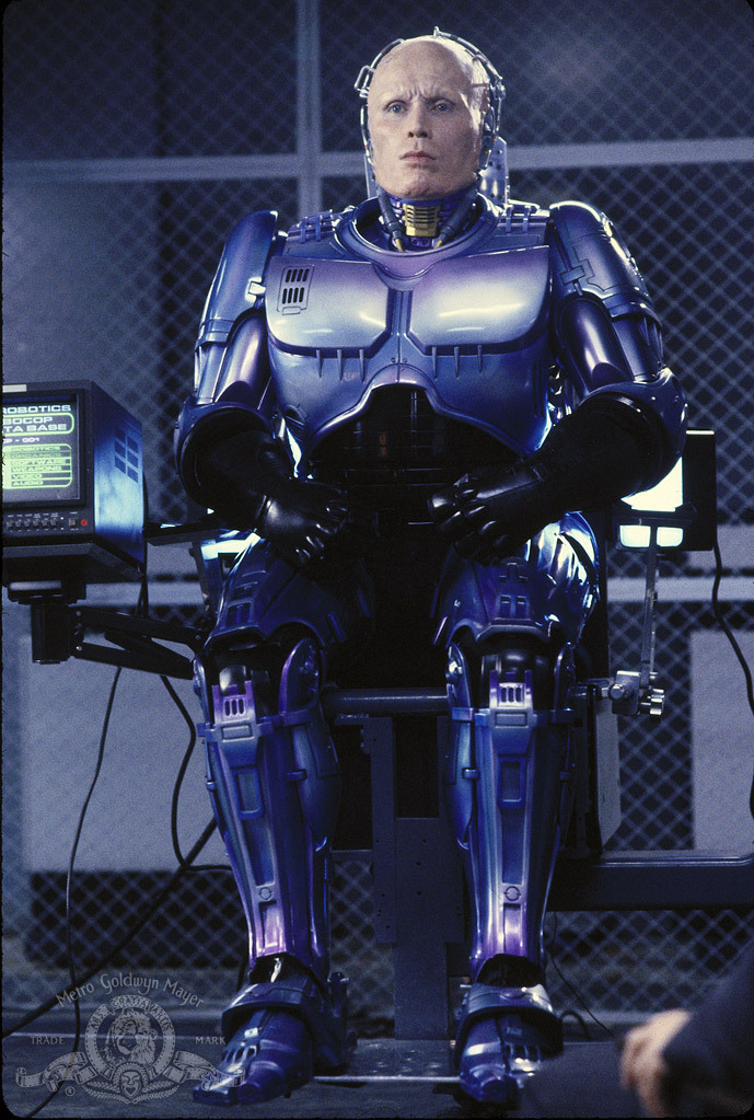 Peter Weller in RoboCop 2 (1990)