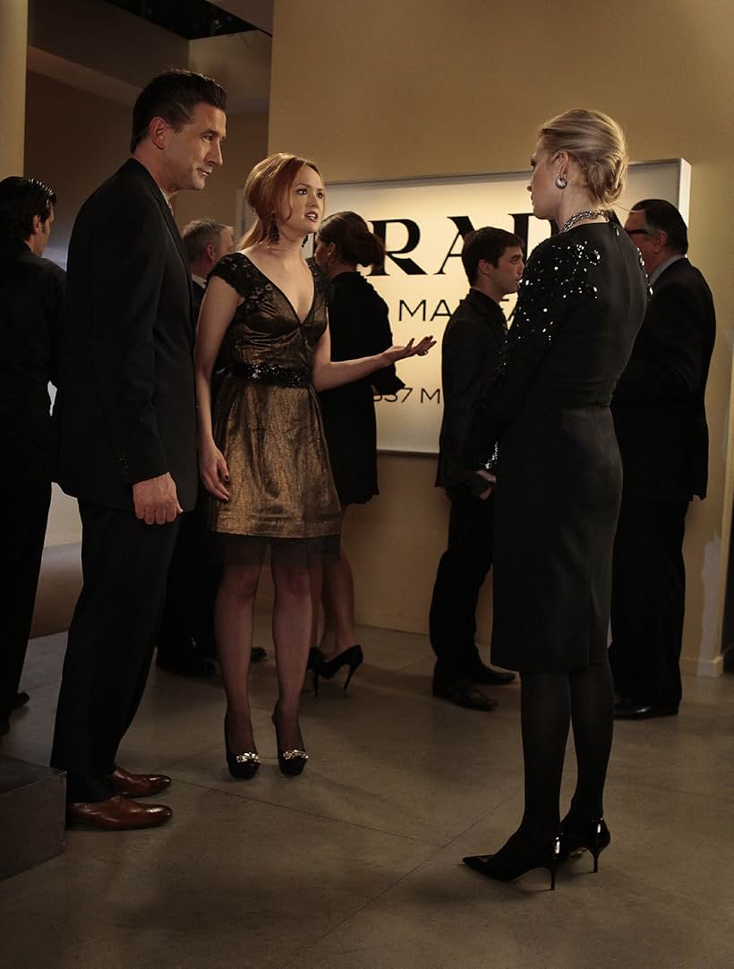 William Baldwin, Kelly Rutherford, and Kaylee DeFer in Gossip Girl (2007)