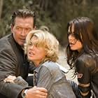 Robert Patrick, Kelly Carlson, and Abigail Bianca in The Marine (2006)