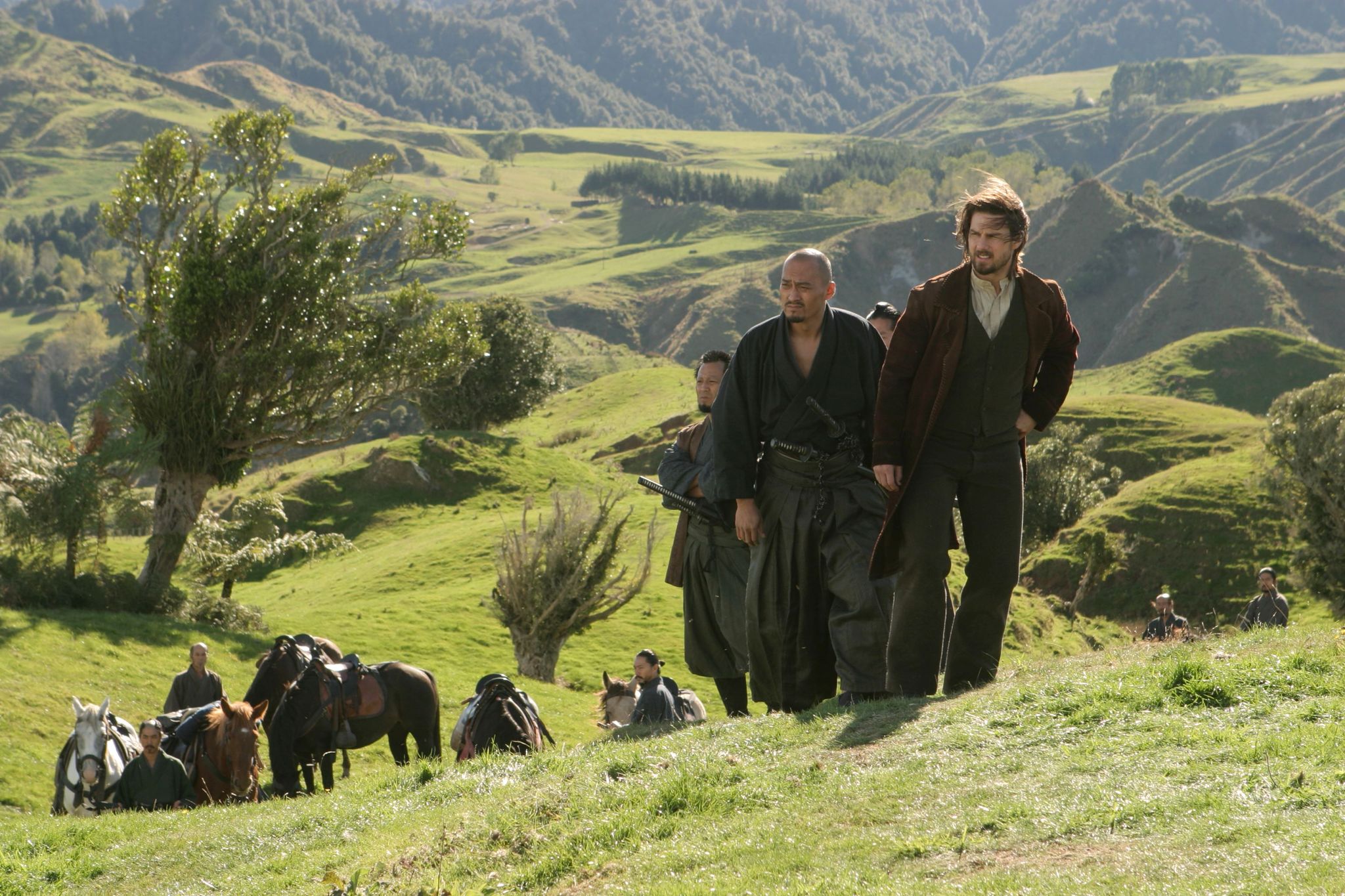 Tom Cruise, Shun Sugata, and Ken Watanabe in The Last Samurai (2003)