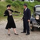 Holliday Grainger and Emile Hirsch in Bonnie & Clyde (2013)