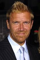 Renny Harlin at an event for L'Exorciste : Au commencement (2004)