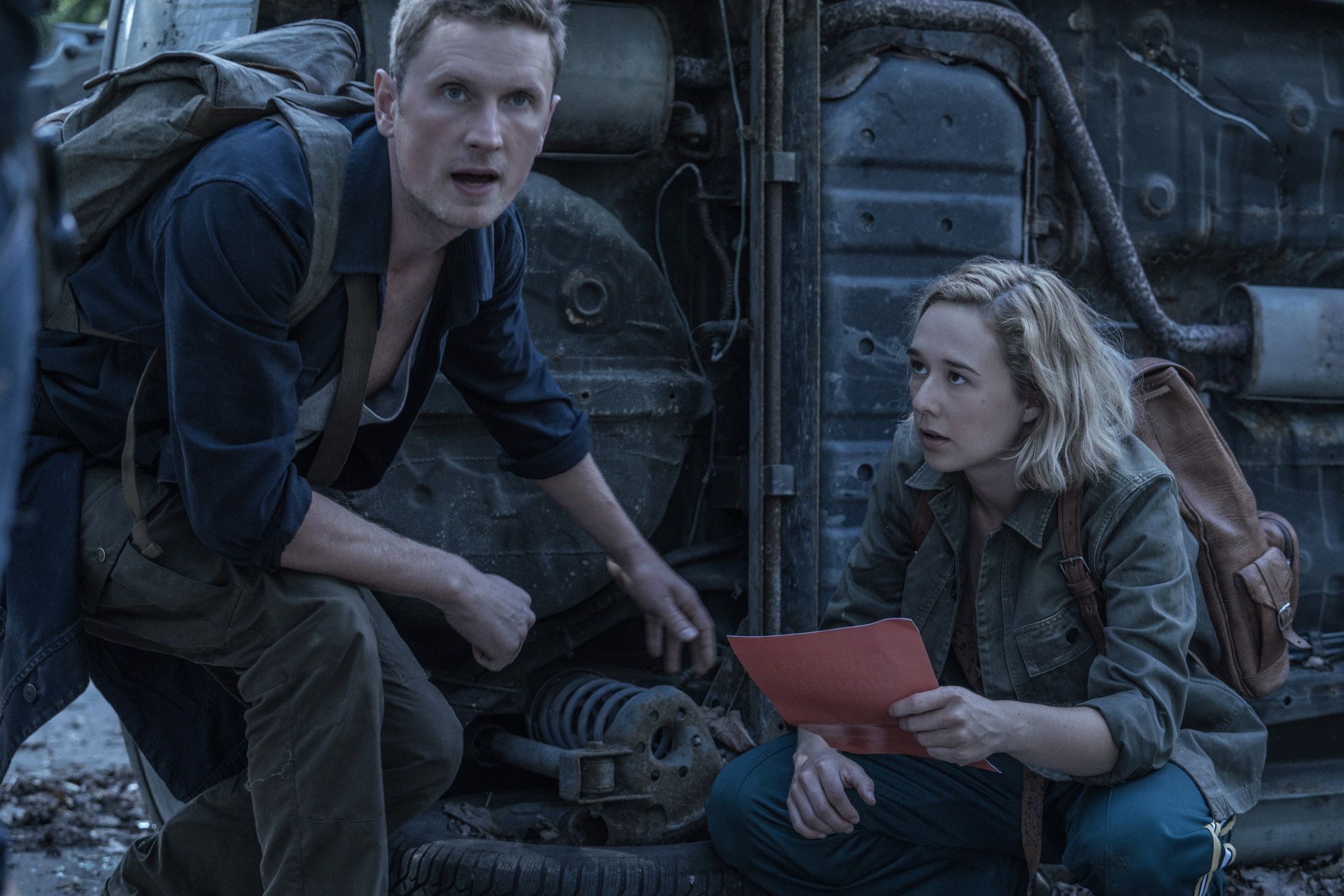 Alba August and Mikkel Boe Følsgaard in The Truth Hurts (2019)