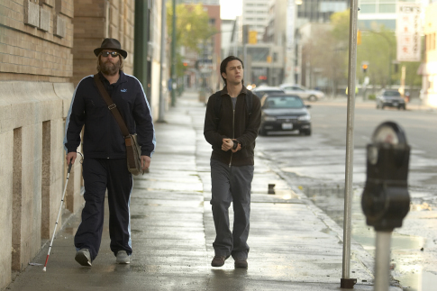 Jeff Daniels and Joseph Gordon-Levitt in The Lookout (2007)