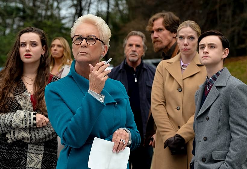 Jamie Lee Curtis, Don Johnson, Toni Collette, Michael Shannon, Riki Lindhome, Jaeden Martell, and Katherine Langford in Knives Out (2019)