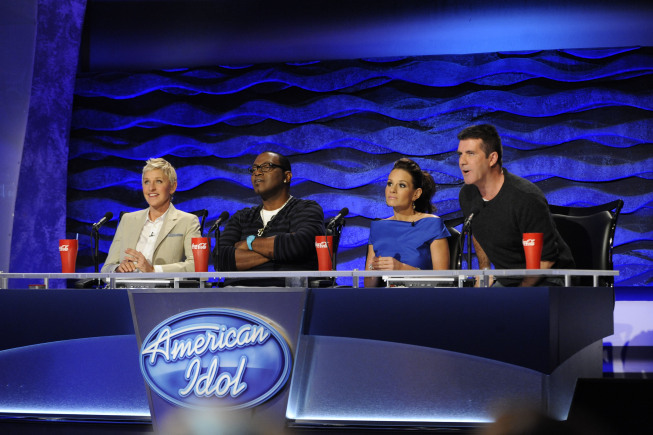 Ellen DeGeneres, Simon Cowell, Randy Jackson, and Kara DioGuardi in American Idol (2002)