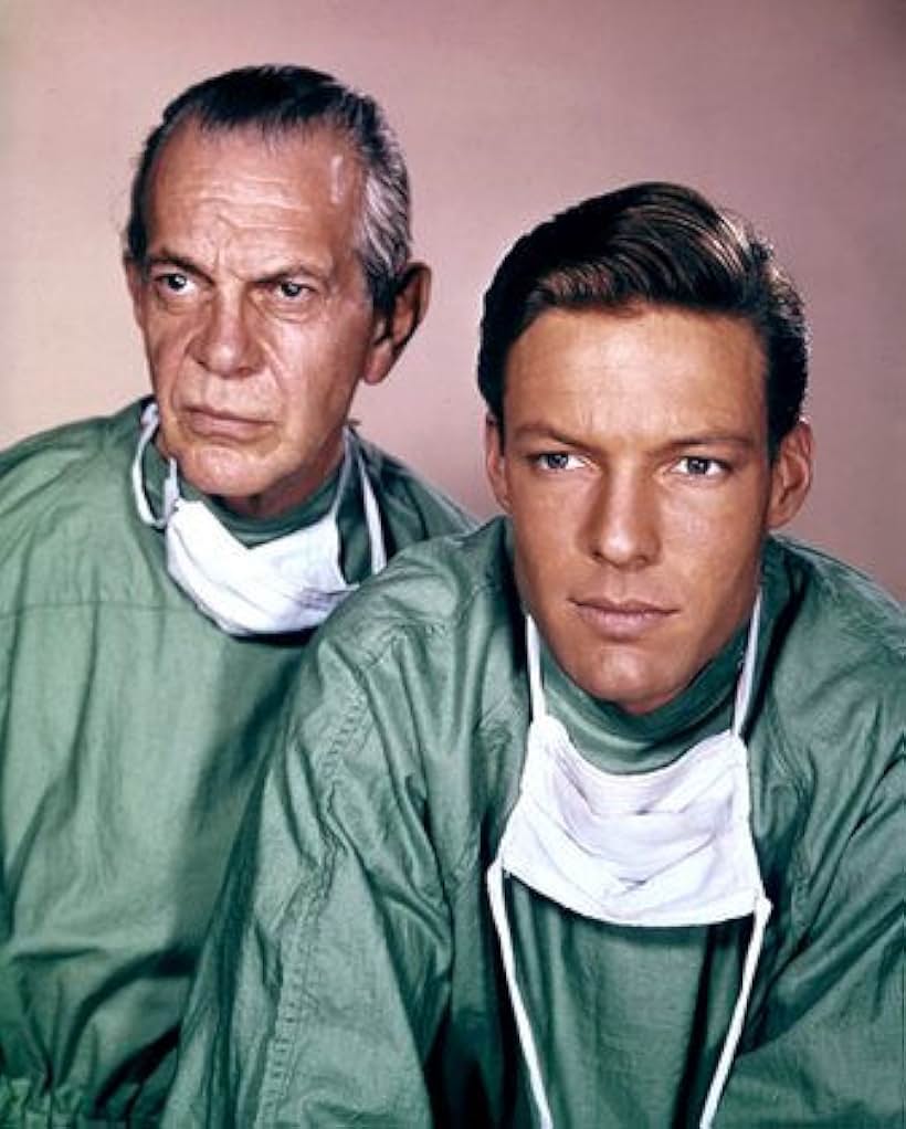 "Dr. Kildare" Raymond Massey, Richard Chamberlain circa 1962