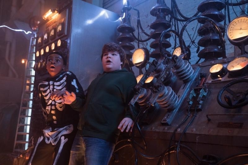 Caleel Harris and Jeremy Ray Taylor in Goosebumps 2: Haunted Halloween (2018)