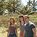 Milla Jovovich, Steve Zahn, and Kiele Sanchez in A Perfect Getaway (2009)