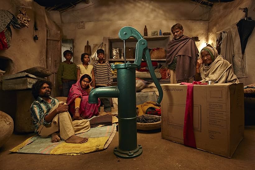 Raghubir Yadav, Farrukh Jaffar, Shalini Vatsa, and Onkar Das Manikpuri in Peepli [Live] (2010)