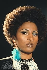 Primary photo for Pam Grier